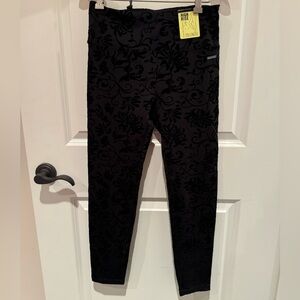 NWT Nanette Lepore Black Leggings with Velvet Print